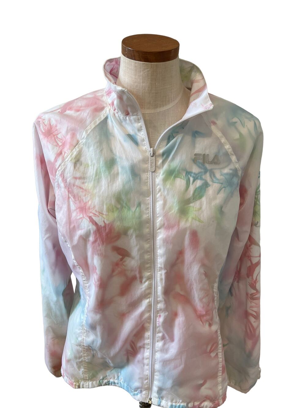 FILA Sporty Athleisure Nylon Windbreaker Jacket Pastel Floral Print L